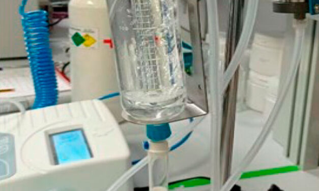 Study on Ozonated Saline Solution (O3SS) Under Microbubbling in a Glass Device (ASSO3). Basis, Advantages and Clinical Applications.  Schwartz, Adriana Director and Scientific Advisor of Clínica Fiorela, President of Aepromo, ISCO3 Scientific Secretary